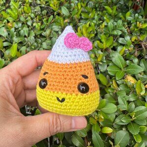 Crochet Halloween Candy Corn Girl with Bow, Cute Soft Bow Candy Corn Toy